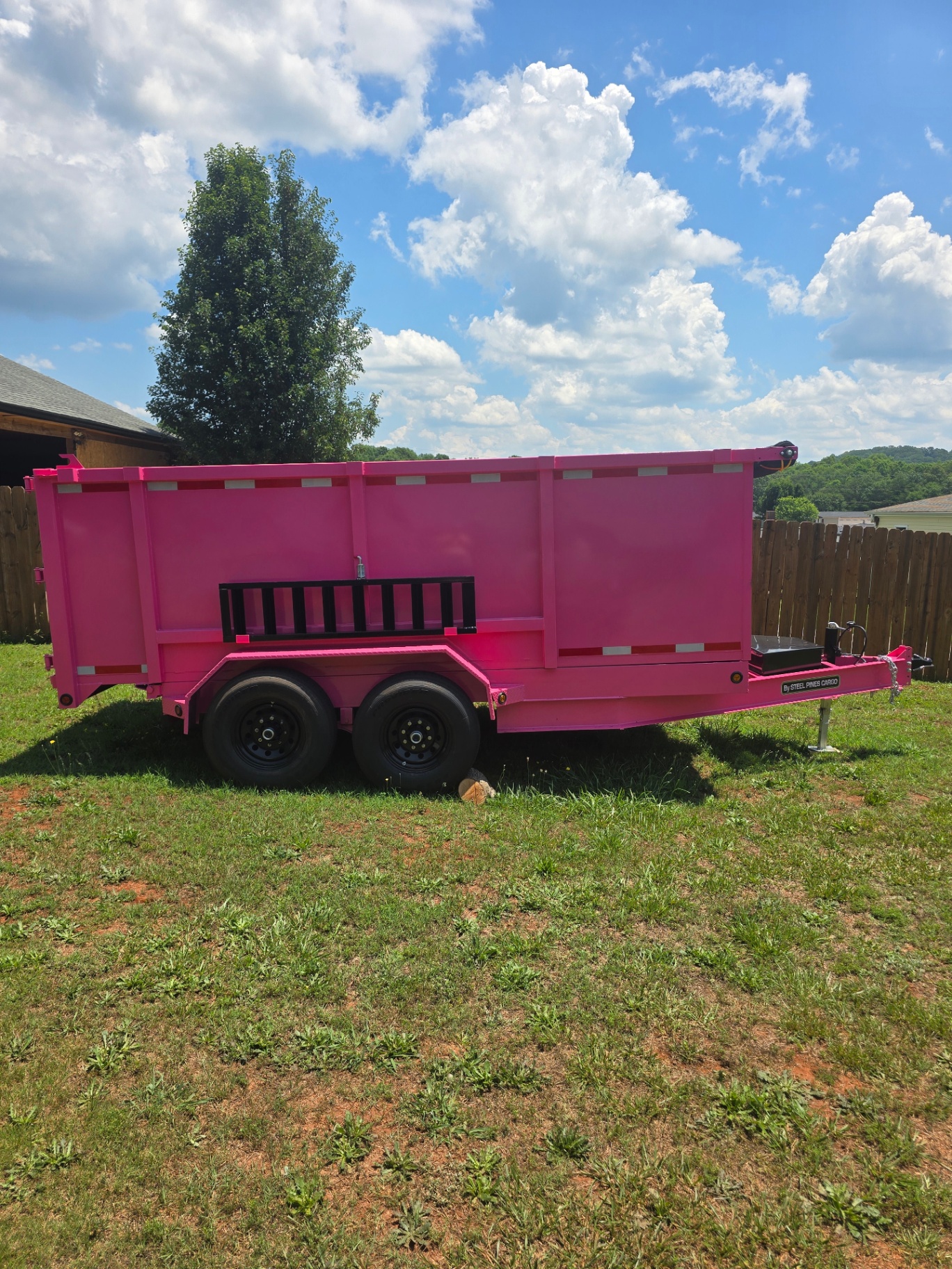 Pink 14ft heavy-duty dump trailer